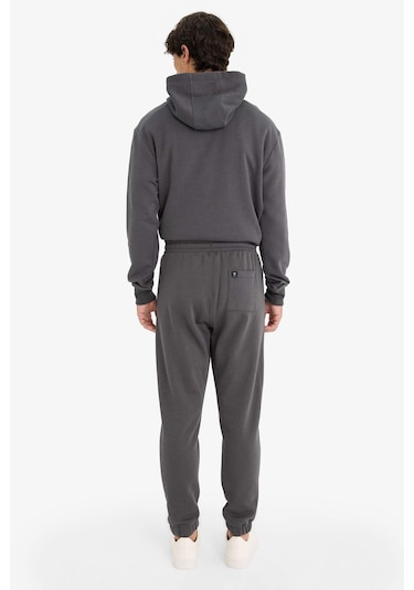 Defacto Regular Fit Beli Bağcıklı Cepli Paçası Lastikli Şardonlu Basic Düz Jogger Eşofman Altı E6326ax25auar104 Antrasit Defacto Regular Fit Beli Bağcıklı Cepli Paçası Lastikli Şardonlu Basic Düz Jogger Eşofman Altı E6326ax25auar104 Antrasit