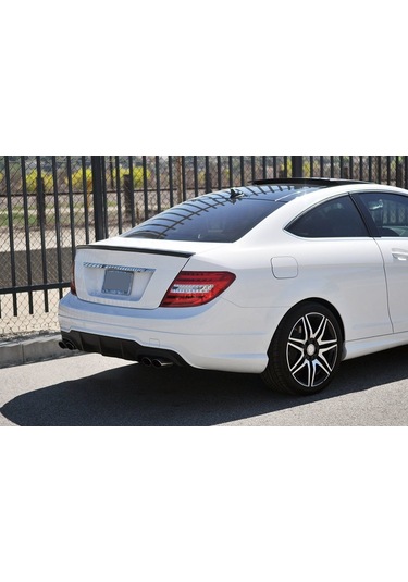 Mercedes W204 Spoiler. Abs Plastik Parlak Siyah Boyalı