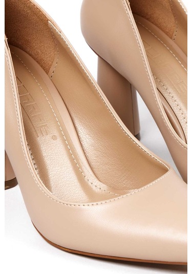 Bestello Sivri Burun Neolit Taban Kalın Topuklu 281-8045 Kadın Ayakkabı Bej