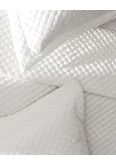 Madame Coco Boulogne Çift Kişilik Kadife Yatak Örtüsü - Ekru Çok Renkli