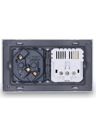 Yasenin Siyah, Topraklamalı Ve Usb'li Çift Prizli Gömme Priz 175065093 Üçlü İç Priz