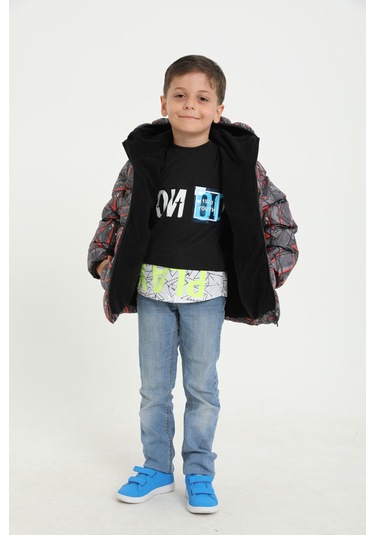 Erkek Çocuk Siyah Geometrik Desen İçi Polar Su Ve Rüzgar Geçirmez Kapüşonlu Cepli Şişme Kışlık Mont Siyah