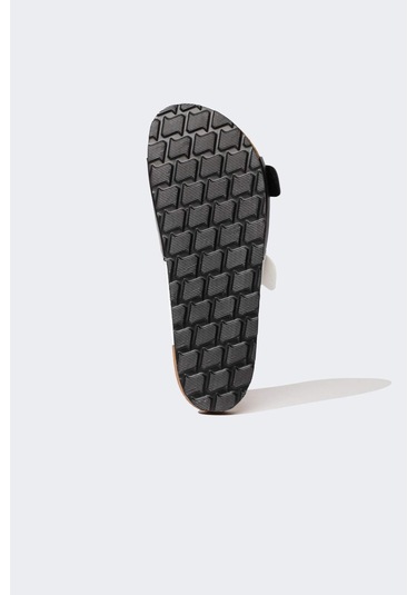 DeFacto Erkek Düz Taban Çift Bantlı Suni Deri Terlik C3754AX24HSKR1