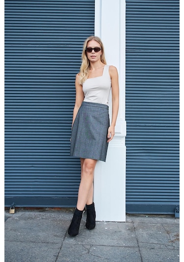 Kadın Hafif Likralı Desenli Kumaş Ekoseli Yüksek Bel Diz Boy Çan Etek-balık Sırtı Balık Sırtı