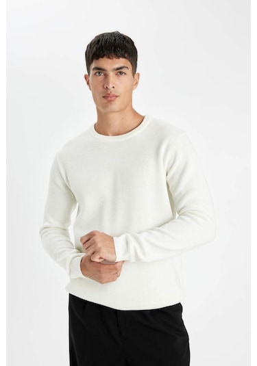 DeFacto Standart Fit Normal Kesim Bisiklet Yaka Basic Düz Triko Kazak D1967AX24AUER100