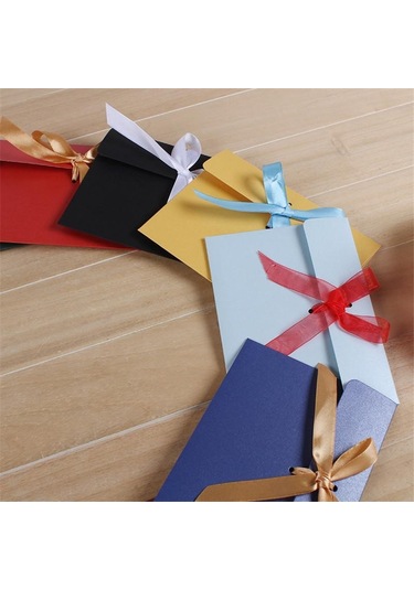 Şarap Kırmızısı Yüksek Dereceli Inci Kağıt Damgalama Batı Tarzı Güçlendirilmiş Düğün Davetiyesi Tebrik Kartları Hediye Zarfları 5 Pcs