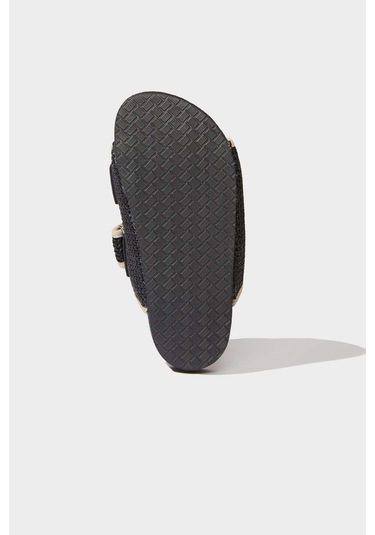 DeFacto Kız Çocuk Düz Taban Terlik E7810A825SMBK26 Siyah