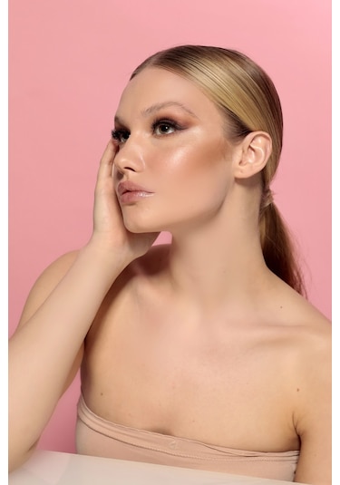 New Well Porcelain Make-Up Powder 02