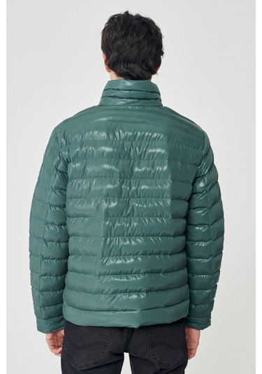 Lee Regular Fit Normal Kesim Dik Yaka Haki Şişme Mont L222378801 Haki