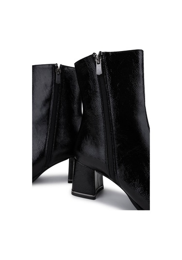 Tamer Tanca Kadın Suni Deri Siyah Rugan Topuklu Bot 889 9203 Bn Bot Sk25-26 Sıyah Krsk Rgn SİYAH RGN