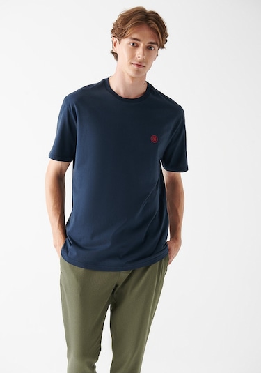 Mavi Mühür Logo Nakışlı Lacivert Tişört Loose Fit / Bol Rahat Kesim 067074-33207 Lacivert Mavi Mühür Logo Nakışlı Lacivert Tişört Loose Fit / Bol Rahat Kesim 067074-33207 Lacivert
