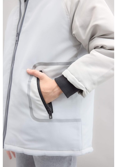 DeFacto Erkek Çocuk Su İtici Kapüşonlu Polar Astarlı Fermuarlı Cepli Parka D1132A824WNGR342 DeFacto Erkek Çocuk Su İtici Kapüşonlu Polar Astarlı Fermuarlı Cepli Parka D1132A824WNGR342