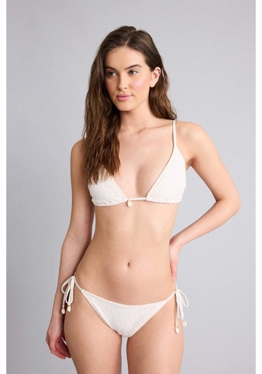 Defacto Regular Fıt Nakışlı Brode Bikini Alt B6895ax26smer103 Ekru-er103