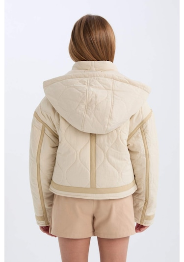 DeFacto Kız Çocuk Su İtici Kapüşonlu Fermuarlı Cepli Mont D6931A825SPBG759 Bej