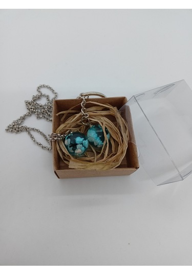 BULUTLARIN ARASINDA KUŞ TEMALI KOLYE ve ANAHTARLIK SETİ