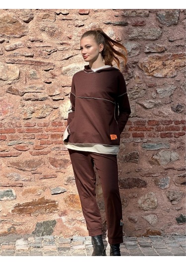 Lucky Life Kadın Kahve Kapşonlu Etek Ucu Detay Arma Ters Dikiş Gorunumlu Ikili Takım 001