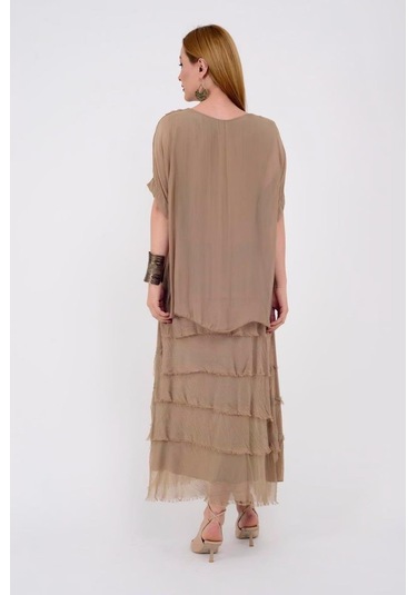 İtalyan 2 Beden İnce Gösteren Yarım Kol Kat Kat Ipek Elbise Camel