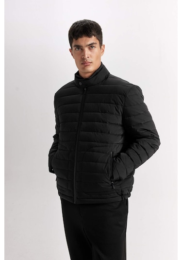 DeFacto Slim Fit Dar Kesim Dik Yaka Fermuarlı Mont D7497AX25SPBK27