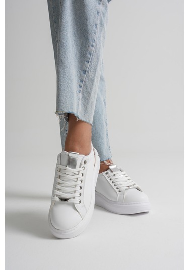 Kocadal Kocadal Vega Gümüş Detaylı Beyaz Kadın Spor Ayakkabı Muhtelif