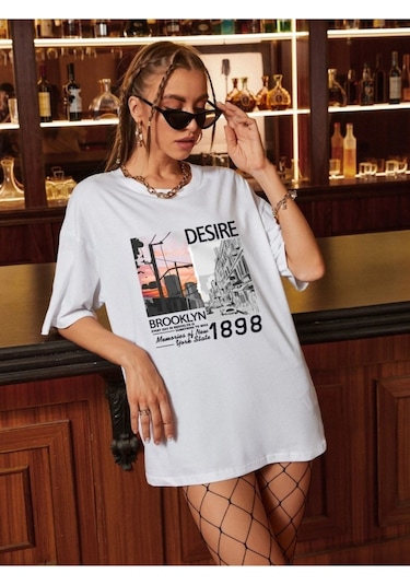 Kadın Beyaz Oversize Desire Baskılı T-shirt Beyaz-67149