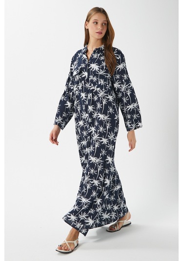 Modest Kadın Beach %100 Viskon Lacivert Ekru Önden Düğmeli Uzun Elbise Koyulacivertekru Çok Renkli Modest Kadın Beach %100 Viskon Lacivert Ekru Önden Düğmeli Uzun Elbise Koyulacivertekru Çok Renkli