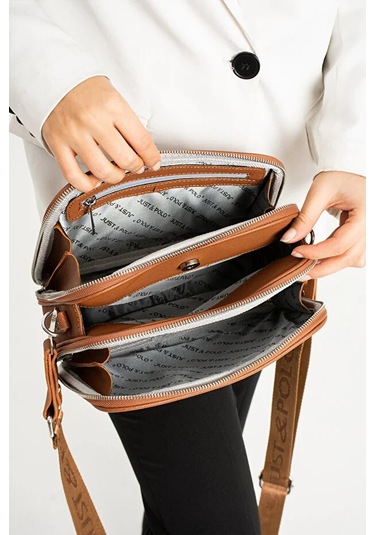 Just Polo Kadın Günlük Kullanıma Uygun Lakoste Ayarlanabilir Askılı Lüks Omuz Çantası Shoulder Bag Taba