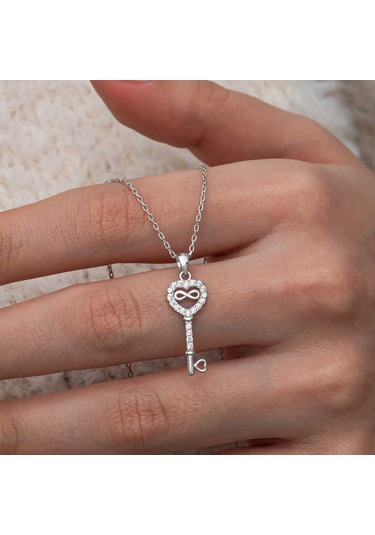 Artsmagazinmücevher Gümüş Kalpli Sonsuzluk Anahtar Kadın Kolye