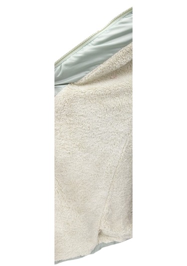 Kız Çocuk Mint Yeşili Kapüşonlu V Desenli Peluş Astarlı Fermuar Cepli Kapitone Midi Boy Şişme Mont Mint Yeşili Kız Çocuk Mint Yeşili Kapüşonlu V Desenli Peluş Astarlı Fermuar Cepli Kapitone Midi Boy Şişme Mont Mint Yeşili