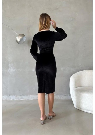 Nnstartshopping Kadın Kadife Kumaş Kruvaze Yaka Balon Kol Ve Yırtmaç Detaylı Midi Boy Elbise Siyah