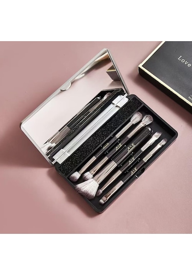 Aynalı, Burun Fırçası, Göz Farı Fırçası, Kapatıcı Fırçası, Allık Fırçası Ve Güzellik Aletlerinden Oluşan 5 Parçalı Makyaj Fırçası Seti