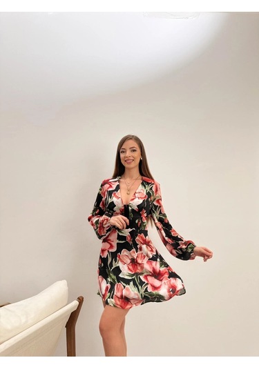 Çiçek Desenli V Yaka Elbise Çok Renkli