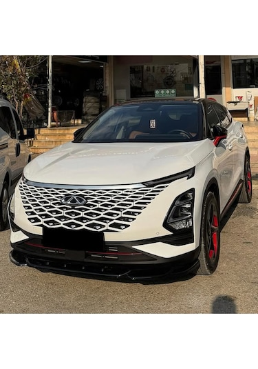 Chery Omoda 5 Parlak Siyah Boyalı Ön Lip Plastik