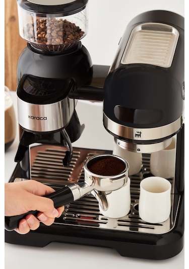 Karaca Coffemaid Kahve Öğütücülü 19 Bar Basınçlı Kahve Makinesi 1.4 L