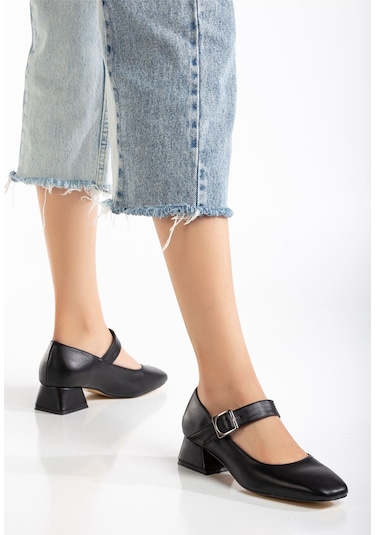 St-006 Siyah Günlük 4 Cm Topuklu Bayan Ayakkabı Siyah