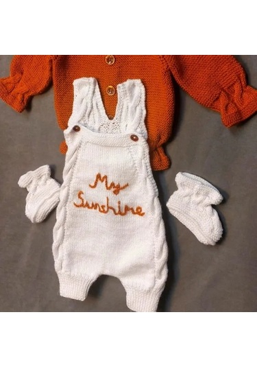 Uretti - Talia 8659 - 7761 El Örgüsü Kız Çocuk Hırka - Tulum - Şapka - Patik Takım - 1/ 2 Yaş Turuncu Uretti - Talia 8659 - 7761 El Örgüsü Kız Çocuk Hırka - Tulum - Şapka - Patik Takım - 1/ 2 Yaş Turuncu