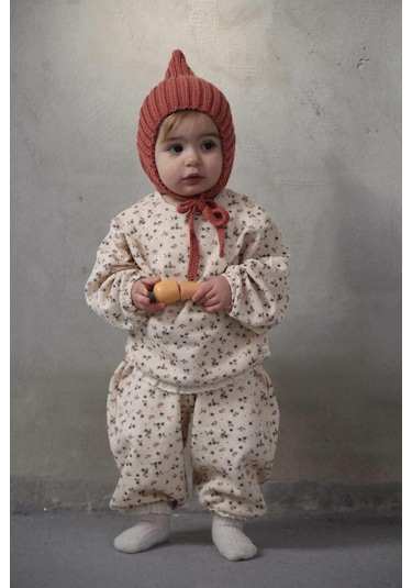 Renkli Çiçek Baskılı Dantelli Şalvar Takım Bej