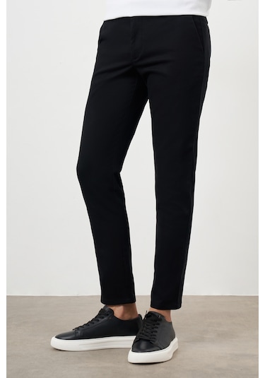 Morven Erkek Siyah Yazlık Pileli Slim Fit Chino Pantolon Siyah