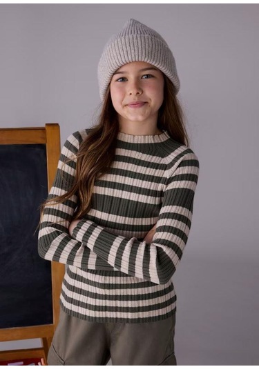 Kız Kazak 25kmyr7015 Yeşil