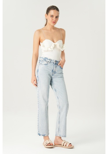 Eliza Açık Mavi Normal Bel Patı Düğmeli Cropped Straight Fit Jean Pantolon C 4518-115 Açık Mavi