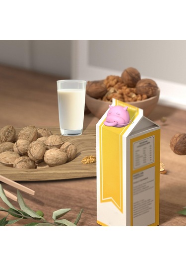 Suntek İnek Meme Sütü Karton Kapağı Komik Kutulu Süt Pembe