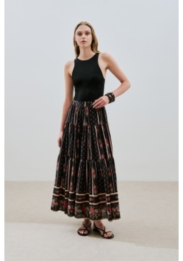 Desenli Pamuklu Katlı Etek Alma Alma