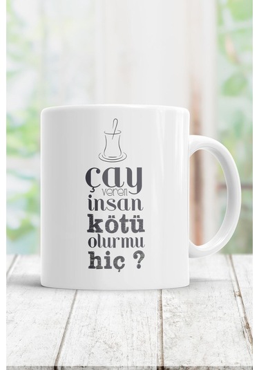 Çay Veren Insan Kötü Olur Mu Hiç Kupa Bardak Beyaz