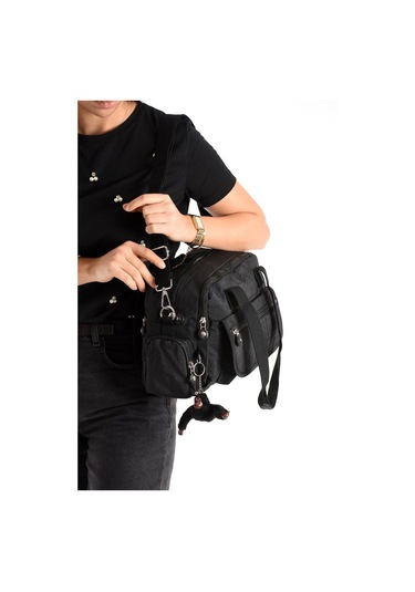 Omuz Çantası Çok Cepli Hafif Klinkır Kumaş 30 20 Cm Çapraz Askılı Postacı Çanta Kol Çantası Siyah