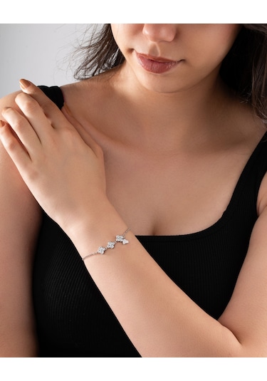 925 Ayar Rodyum Üçlü Çiçek Kalp Charm Gümüş Bileklik Gümüş - Rodyum