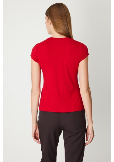 On Kadın Sıfır Yaka Ay Kol Basic Bluz 61302 Kırmızı Kırmızı