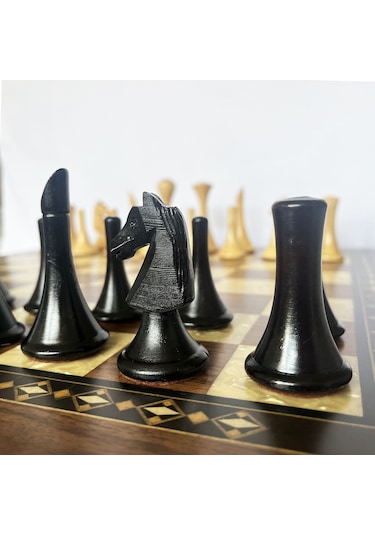 El Yapımı Şimşir Ahşap Soyut Modern Satranç Taşları 77mm
