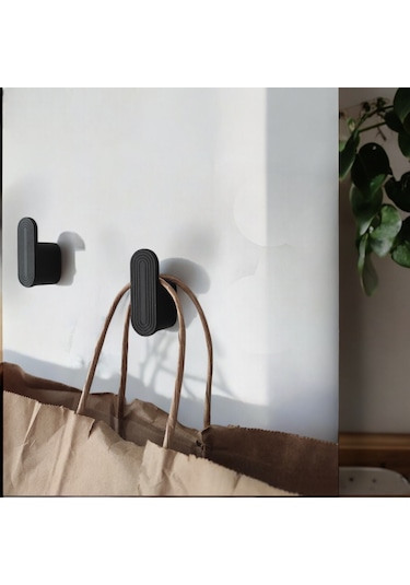 Minimalist 4'lü Duvar Askısı - Plastik, Vida Montajlı, Şık Ve Kul Siyah