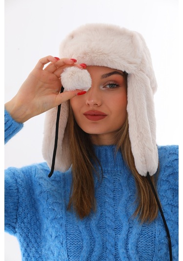Kadın Bej Kürklü Kulaklıklı Peluş Şapka Bej