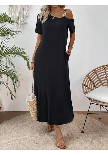 Kadın Tek Omuzdan Açık Toka Detaylı Yandan Yırtmaçlı Maksi Boy Viskon Elbise Siyah