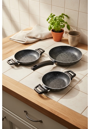 Bernardo Athelas 3 Parça Tava Ve Sahan Seti Siyah 16-18-24 Cm Siyah